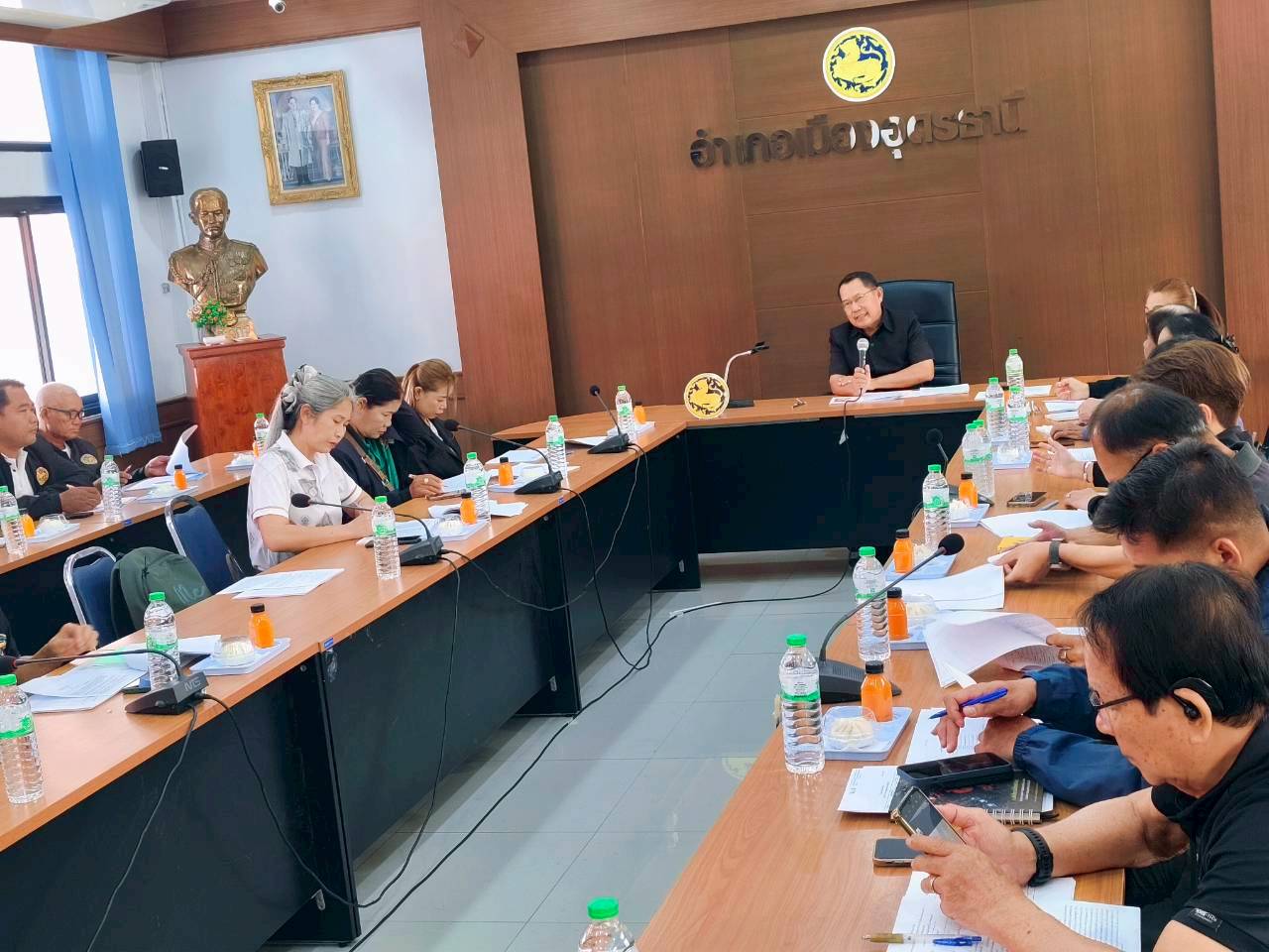 โครงการประชุมเชิงปฏิบัติการส่งเสริมการบูรณาการกลไกการขับเคลื่อนการขจัดความยากจน