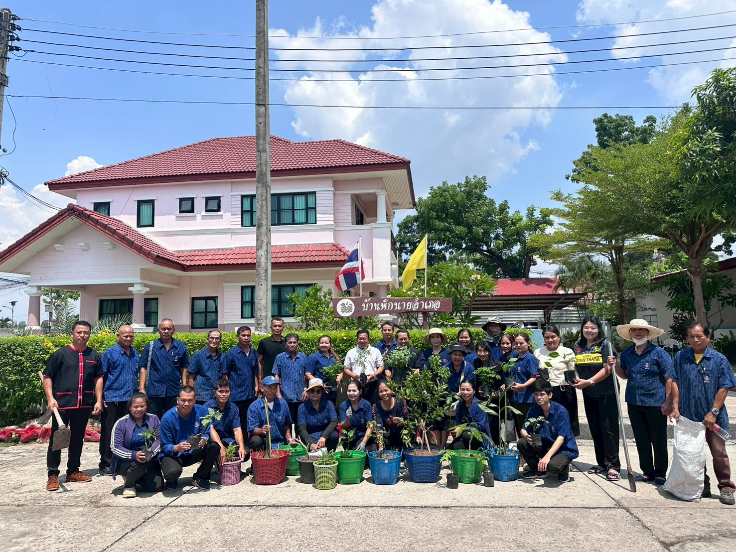 ปฏิบัติการ "Quick Win" 90 วัน ปลูกผักสวนครัวเพื่อสร้างความมั่นคงทางอาหาร สู้ภัยวิกฤตด้วยวิถีพอเพียง